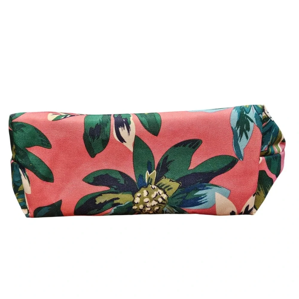 Vera Bradley Floral Cosmetic Makeup Bag Travel Toiletry Pouch‎